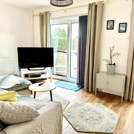 Home From Home Sleeps Seven Hastings Esterno foto